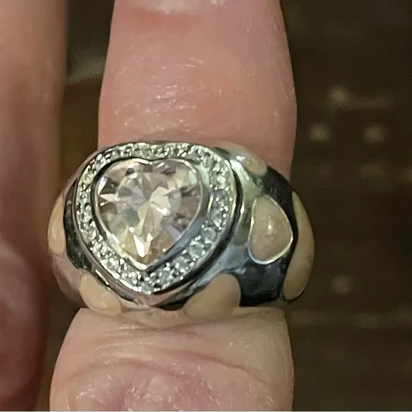 Sterling Silver Ring with Pink Enamel Hearts and Faceted Pink Heart Stones Sz 5 - Picture 5 of 10